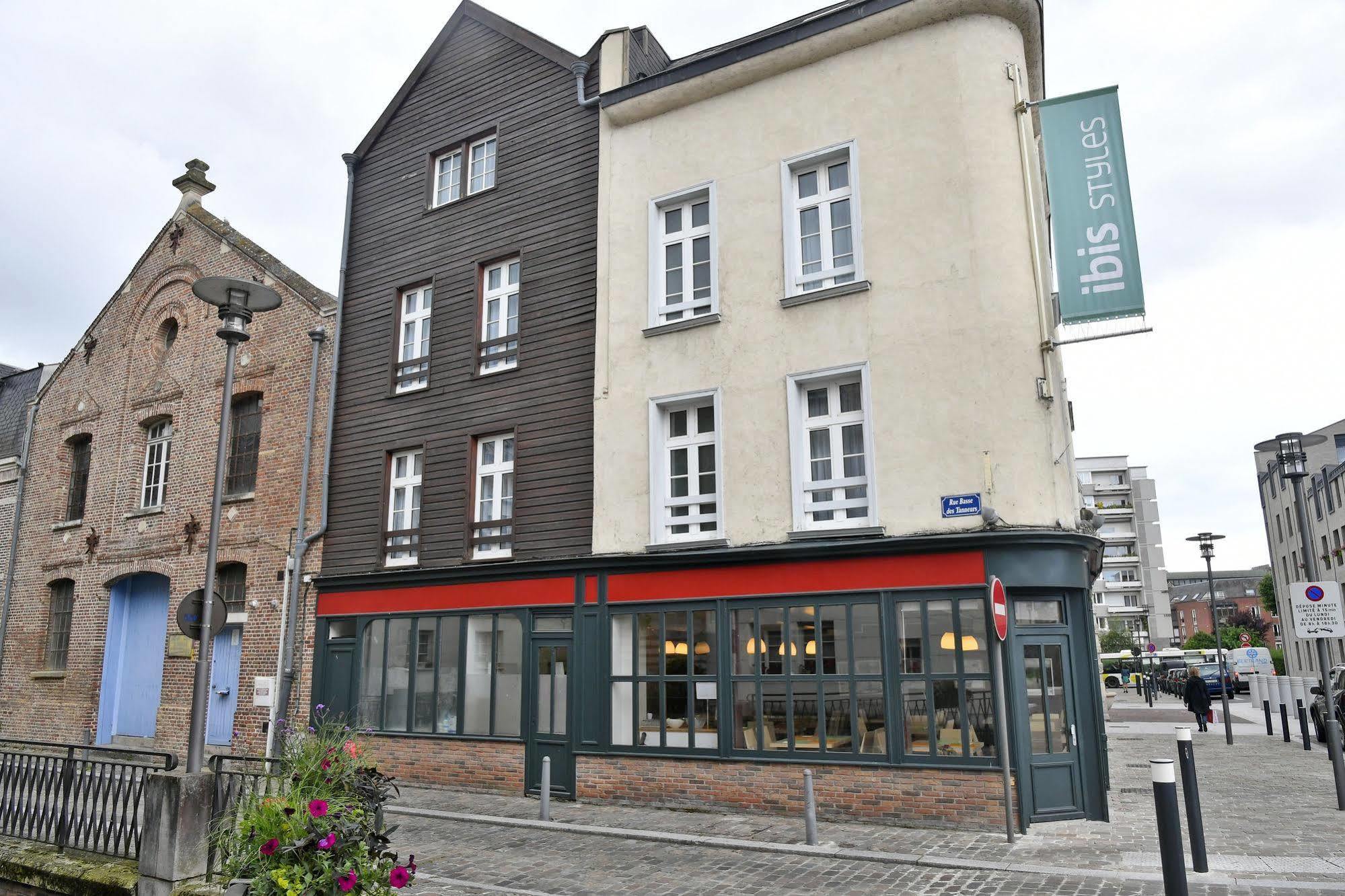 Ibis Styles Amiens Cathedrale Hotel Exterior photo